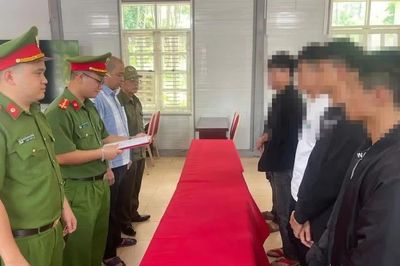 Khởi tố nhóm đối tượng quậy phá tại ký túc xá Trường Cao đẳng Sơn La