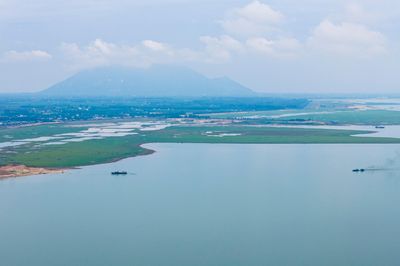 Cận cảnh xã có hồ nhân tạo lớn nhất cả nước đặt mục tiêu lên phường
