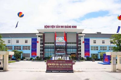 Nam nhân viên tử vong trong hố thang máy bệnh viện