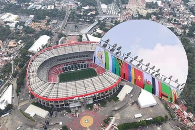 Cờ Việt Nam xuất hiện tại sân khai mạc World Cup 2026