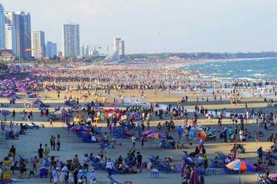Năm tháng 2026, khách quốc tế đến Việt Nam cao nhất so mức của 5 tháng đầu năm từ trước đến nay