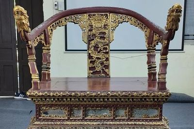 Hé lộ hình ảnh ngai vua triều Nguyễn được phục chế sau 1 năm bị phá hoại