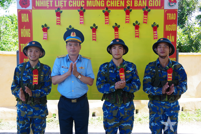 Chiến sĩ mới Sư đoàn 363 vững vàng nơi tuyến bắn