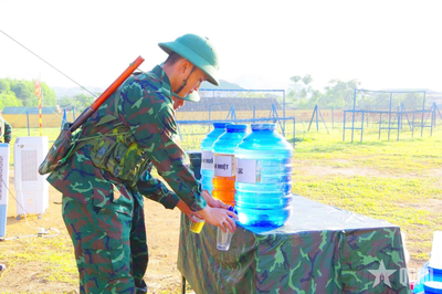 Sư đoàn 324 (Quân khu 4): Nhiều giải pháp phòng, chống say nắng, say nóng và sốc nhiệt cho bộ đội