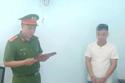 Bắt thanh niên lén lút với 'tiên nâu'