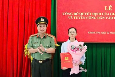 Vợ liệt sĩ Nguyễn Xuân Hải được tuyển vào lực lượng Công an nhân dân