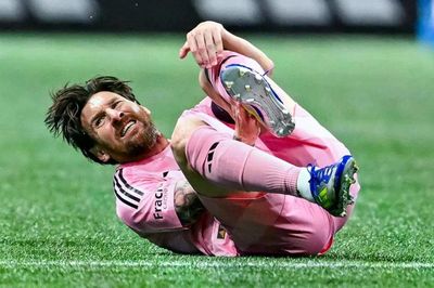 Lionel Messi và loạt tuyển thủ Argentina phải tập riêng trước World Cup 2026