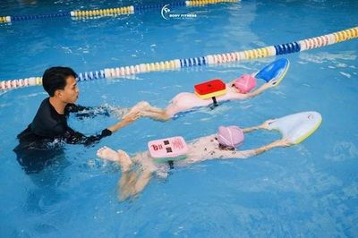 Quảng Ninh mở lớp dạy bơi miễn phí cho trẻ em dịp hè