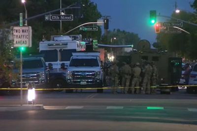 Mỹ: Bắt cóc con tin tại ngân hàng ở bang California