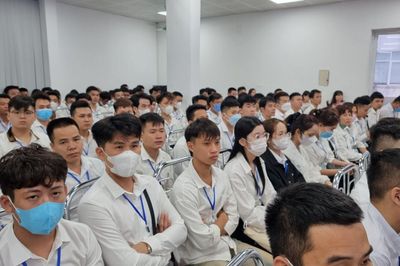 Hơn 53.100 lao động Việt Nam đi làm việc ở nước ngoài trong 5 tháng đầu năm