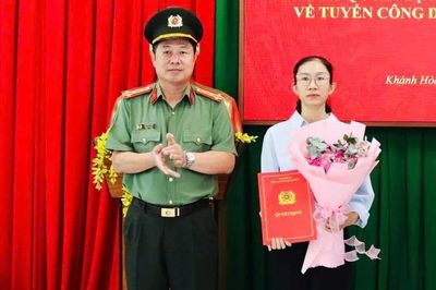 Vợ thiếu tá hy sinh khi chống 'cát tặc' được tuyển vào công an