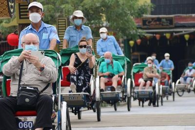 Việt Nam lập kỷ lục đón khách quốc tế