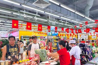 Bán lẻ hàng hóa và doanh thu dịch vụ tiêu dùng 5 tháng tăng 11,2%