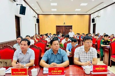 Cử tri kiến nghị đầu tư hạ tầng, tháo gỡ khó khăn cho các xã biên giới