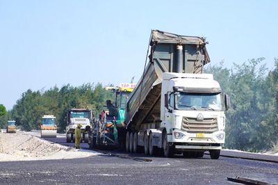 Quảng Trị: Hơn 3.300 tỷ đồng được giải ngân cho các dự án giao thông trọng điểm