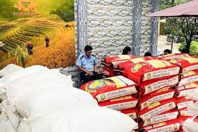 Tạm giữ 5 tấn gạo không rõ nguồn gốc tại phường Hà Tiên