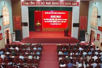Gia Lai: 80 học viên đối tượng 3 được bồi dưỡng kiến thức quốc phòng và an ninh