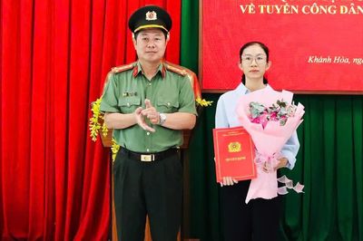 Vợ Thiếu tá Nguyễn Xuân Hải được tuyển vào lực lượng Công an nhân dân