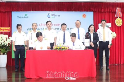 Vietcombank và cơ quan Thuế hợp tác hỗ trợ hộ kinh doanh chuyển đổi số