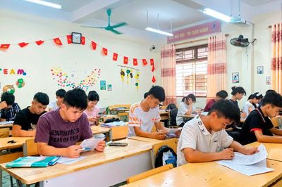 Nước rút ôn tập cho học sinh 12