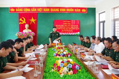 Nâng cao chất lượng huấn luyện, xây dựng nền quốc phòng toàn dân vững mạnh