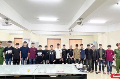 Khởi tố 16 đối tượng 'Gây rối trật tự công cộng'