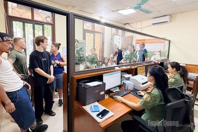Tăng cường kiểm soát người nước ngoài cư trú, hoạt động tại khu vực biên giới