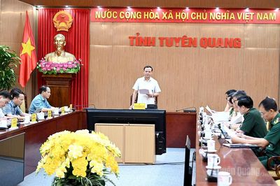 Tháo gỡ vướng mắc liên quan đến công tác xuất, nhập khẩu hàng hóa qua Cửa khẩu quốc tế Thanh Thủy