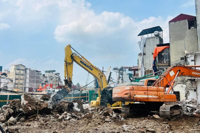 Hà Nội tăng tốc các dự án cầu vượt sông Hồng, yêu cầu hoàn thành GPMB trước 30/6