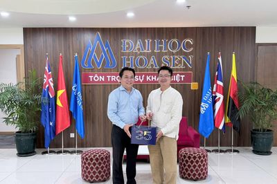 Ban giám hiệu Trường Đại học Hoa Sen gặp gỡ Đại diện Tạp chí Kinh tế Môi trường tại TP.HCM