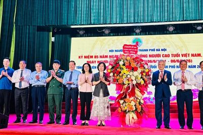 Người cao tuổi Thủ đô tự hào tiếp nối truyền thống
