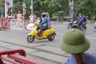 Hà Nội xử lý 170 trường hợp vi phạm an toàn giao thông đường sắt
