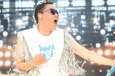 Chủ nhân hit 'Gangnam Style' bị điều tra, diễn biến mới nhất từ cảnh sát