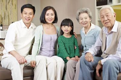 Về già, người khôn ngoan luôn tránh xa 2 việc của con cái: Càng nhúng tay càng dễ rạn nứt