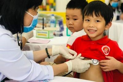 100% học sinh, sinh viên sẽ được khám sức khỏe ít nhất 1 lần/năm