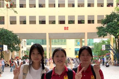 Gần 7.500 thí sinh thi vào lớp 10 Trường Chuyên Đại học Sư phạm