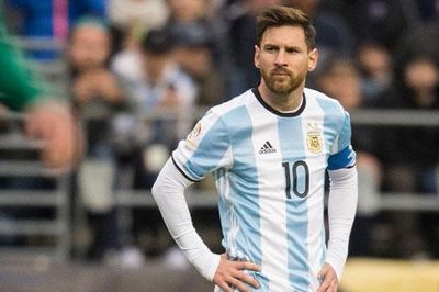 Lời nguyền chờ Messi và Argentina