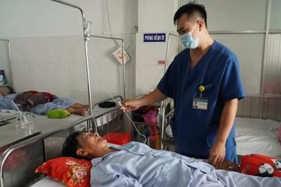 Hiệu quả từ kỹ thuật phẫu thuật cột sống ít xâm lấn tại tuyến tỉnh
