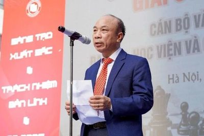 Tổng thư ký Liên đoàn Cờ Việt Nam nộp đơn xin nghỉ việc vì lý do sức khỏe