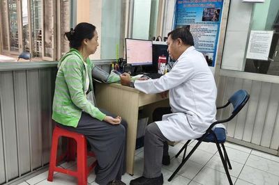 Bài dự thi cuộc thi viết 'Người thầy thuốc trong tôi': Vị bác sĩ trong lòng dân