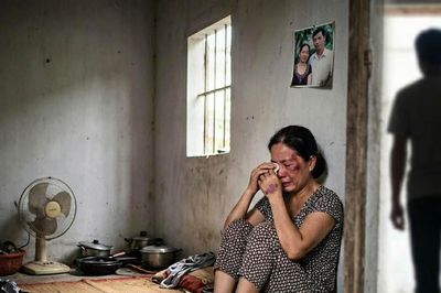 Bài 2: Bạo lực gia đình ngoài mái ấm