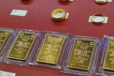 Giá vàng hôm nay (4/6): Tiếp tục giảm, có nơi chỉ hơn 155 triệu đồng/lượng