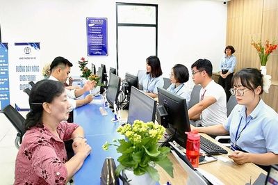 Thủ tướng yêu cầu các bộ công bố thủ tục hành chính đã được cắt giảm