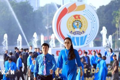 Phiên trọng thể Đại hội Công đoàn Việt Nam lần thứ XIV
