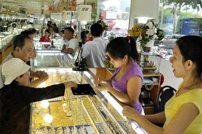 Giá vàng giảm phiên thứ 4 liên tiếp, giao dịch quanh mức 156,5 triệu đồng