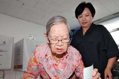 Hàn Quốc: Đảng cầm quyền thắng lớn trong cuộc bầu cử địa phương