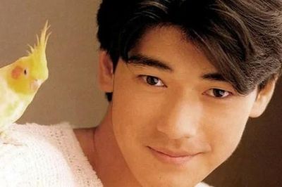 Nam thần nổi tiếng xứ tỷ dân có đời tư bí ẩn bậc nhất showbiz
