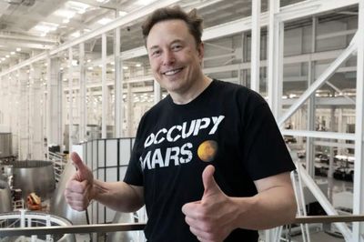 Giá trị tài sản ròng của Elon Musk sắp vượt mốc 1.000 tỷ USD