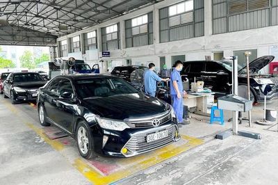 Đăng kiểm viên chứng nhận xe cải tạo, kiểm tra xe nhập khẩu phải có bằng đại học