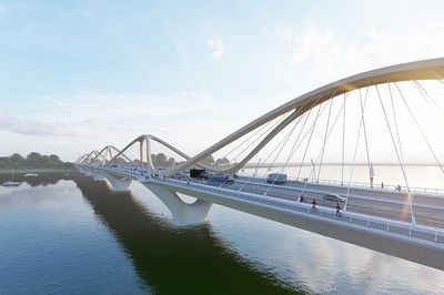 Hà Nội 'thúc' tiến độ các dự án cầu trọng điểm vượt sông Hồng và sông Đuống